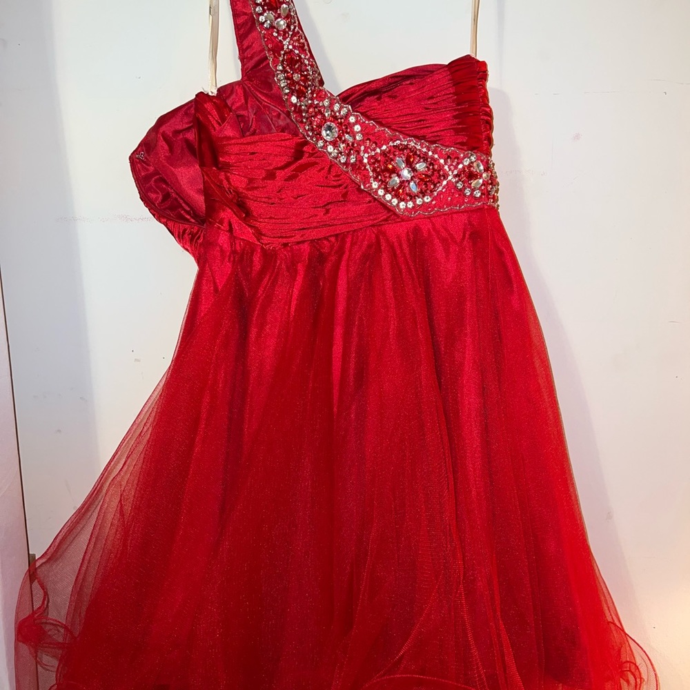Red Prom Dress - Picture 6 of 8
